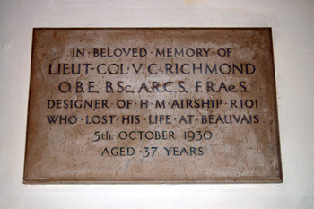 Plaque to Lieutenant-Colonel Richmond June 2008
